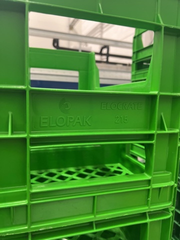 980882-3 Dairy trays approx. 600 pcs