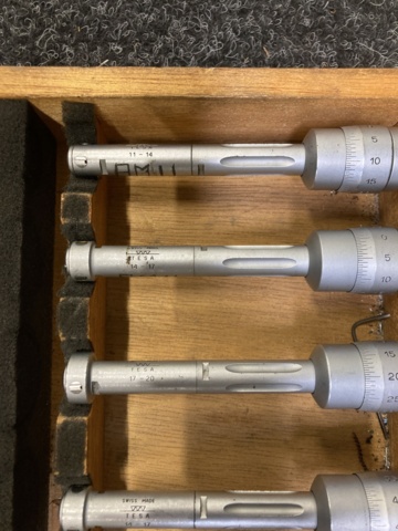 995181-6 3-point micrometers