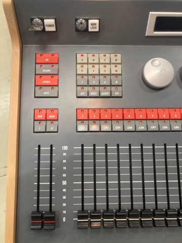 990740-3 Transtechnik Focus NT valaisinpöytä