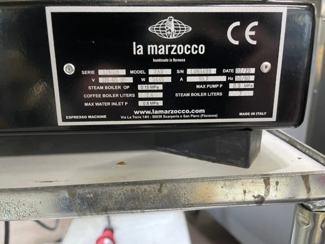 897725-6 Espresso machine La Marzocco LINEA 2AV incl. water pump and water filter