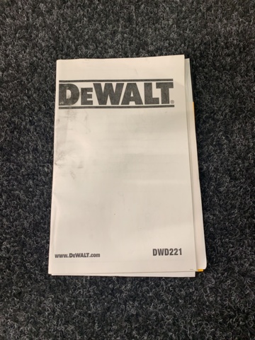 998407-4 Drilling machine Dewalt DWD221