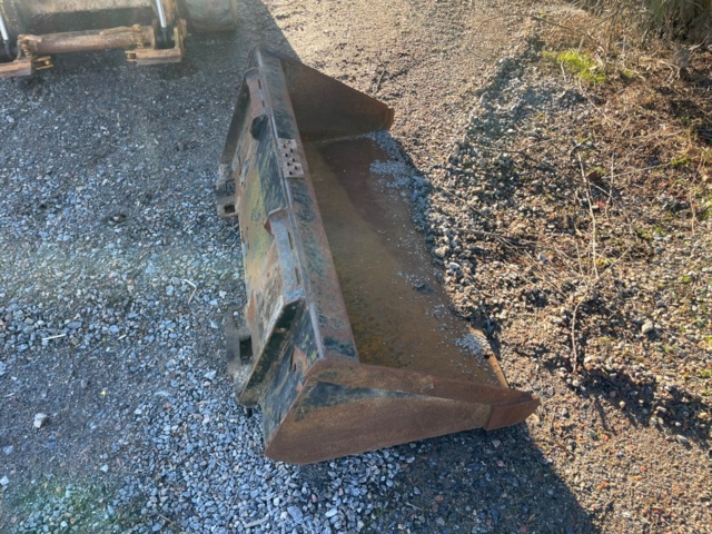 991241-8 Mini dumper Case 1840