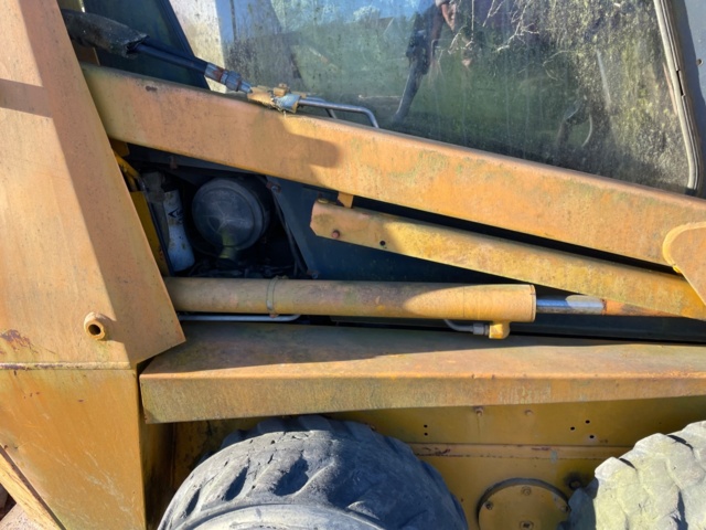 991241-10 Mini dumper Case 1840