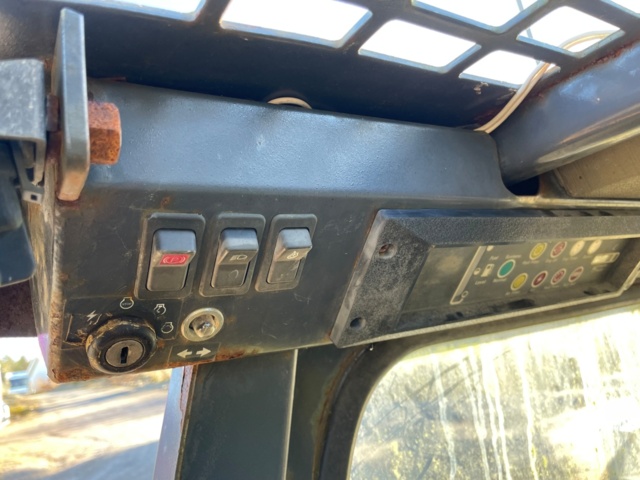 991241-25 Mini dumper Case 1840