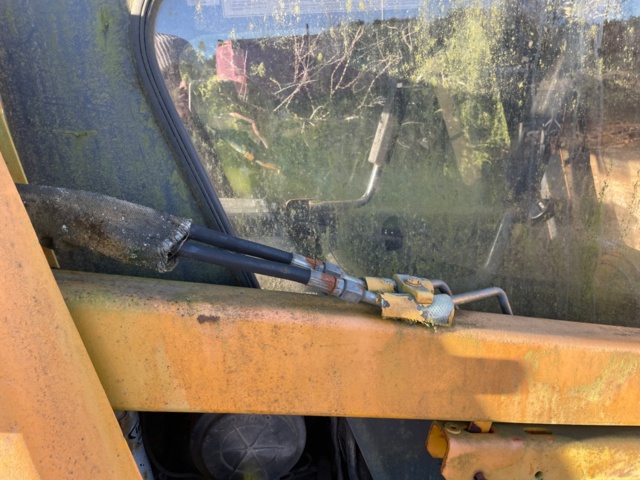 991241-27 Mini dumper Case 1840