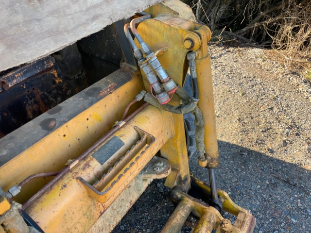 991241-28 Mini dumper Case 1840