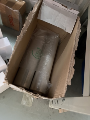 962722-11 Storage shelves, packing table & digital table scale