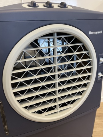 862356-3 Air cooler. Honeywell CO48PM
