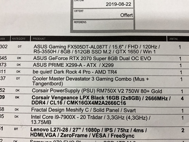 961884-19 Gaming computer with 2 screens