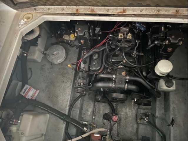 993525-47 Sea Ray 260 Sundancer - 2001 Mercruiser 5.7 incl Boat trailer