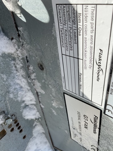 961893-5 2 Fans Fan Woods