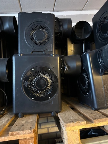 1000679-3 2 pcs Fans Gibbons 1.1kW