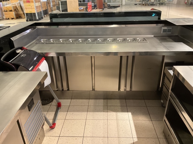 961903-10 Complete Sushi Bar