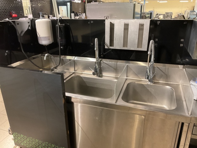 961903-12 Complete Sushi Bar