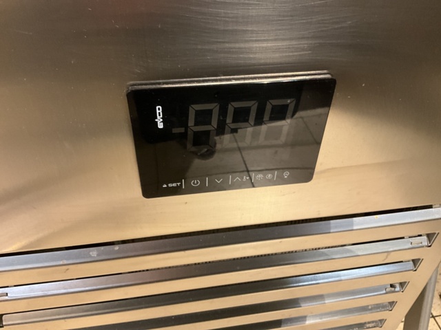 961903-14 Complete Sushi Bar