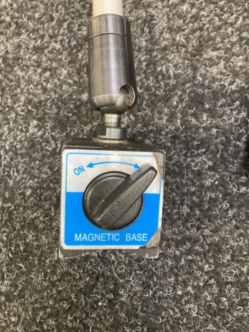 1000997-2 Universal stand with indicator clock and rocker indicator