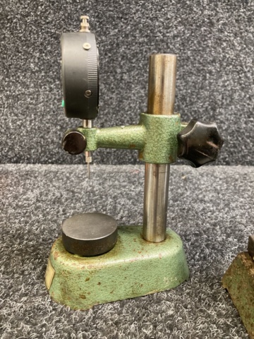 1001005-5 Measuring stand with Mitutoyo measuring gauge