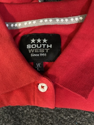 1002609-3 Assortment of work clothes