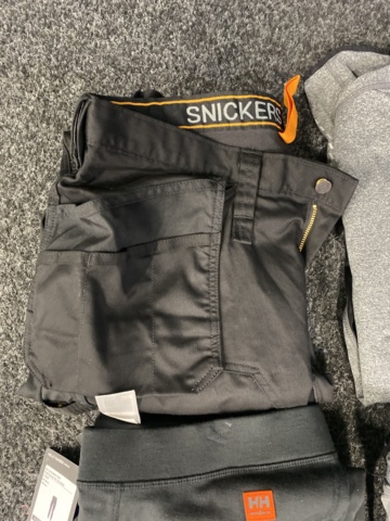 1002609-25 Assortment of work clothes