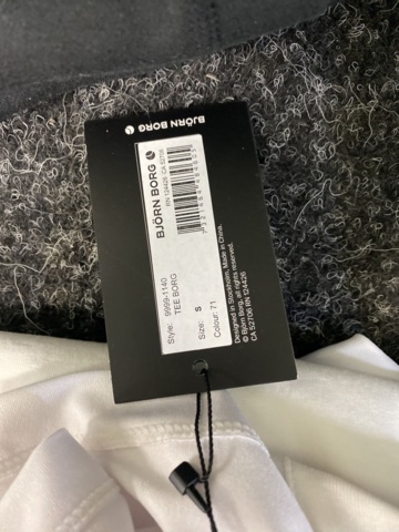 1002609-30 Assortment of work clothes