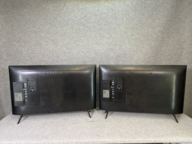 921572-10 TV/monitors, 3 pcs (Samsung and TCL)