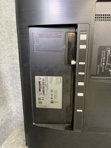 921572-11 TV/monitors, 3 pcs (Samsung and TCL)