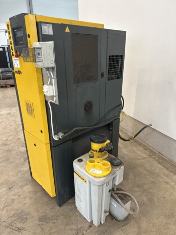 979609-7 Screw compressor Kaeser Aircenter SM15