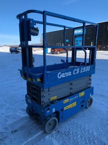 941070-5 Scissor lift Genie GS-1930 -2018 (101.9 hours)