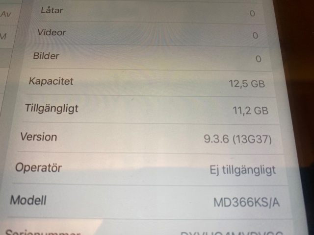 957776-11 iPad 16GB Wi-Fi + Cellular (3rd generation)