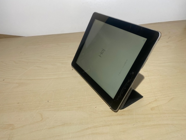 957776-4 iPad 16GB Wi-Fi + Cellular (3rd generation)