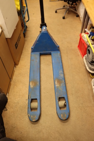 930971-3 Pallet puller