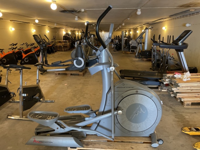 996940-2 Crosstrainer Freemotion Polar