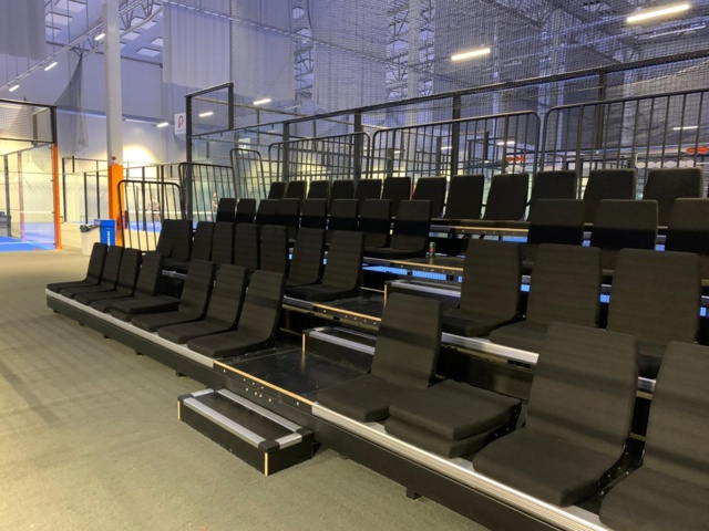 1003311-7 Teleskopläktare, ca 10x3,5m  [NY, ej monterad] *uppdaterade bilder*