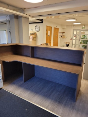 1003807-2 Reception desk L-format, 2 parts