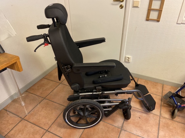 Wheelchair Autoadapt - PS Auction - We value the future - Largest in ...