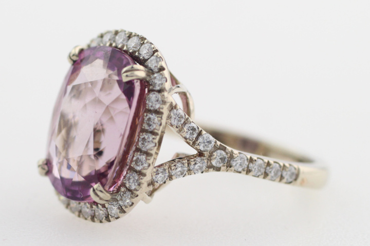 1003949-3 Ring 14K Vitguld med Rosa Fancy Tanzanit