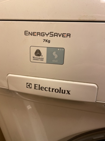 862378-9 Washing machine & tumble dryer