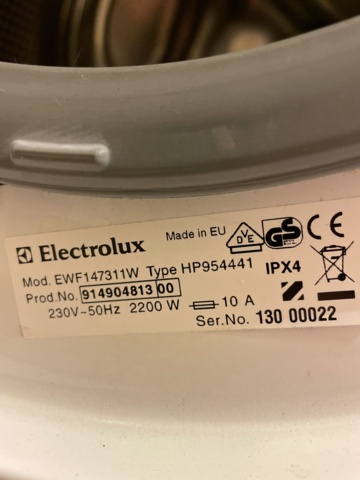 862378-12 Washing machine & tumble dryer