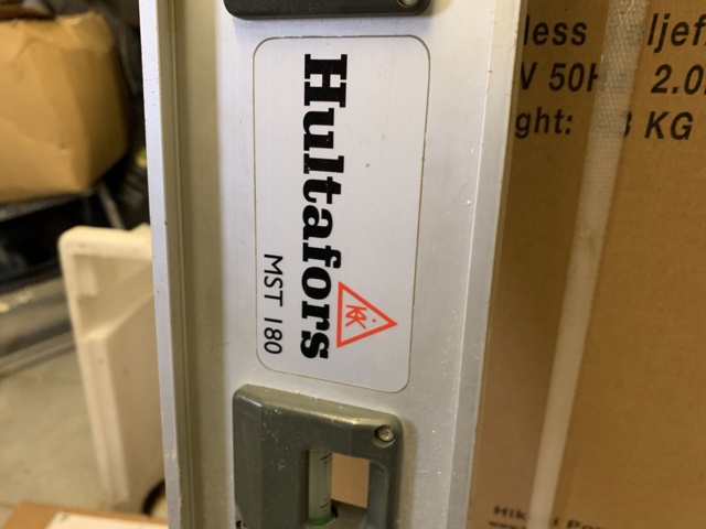 941091-2 Water level Straight ladder Hultafors MST 180