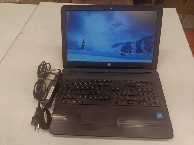 888058-7 2 used HP Laptops