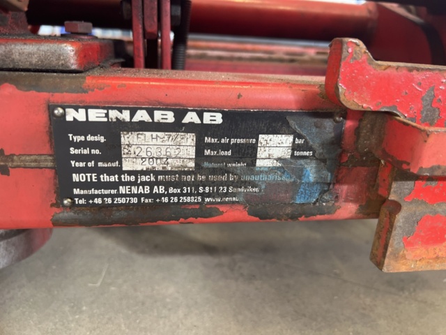 980949-8 4-pillar lift from Stenhöj, 4000kg -2009