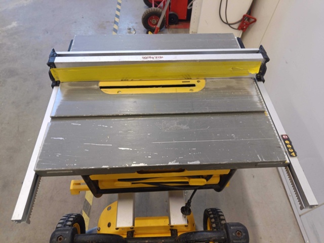 928901-5 Split saw DeWalt DW745