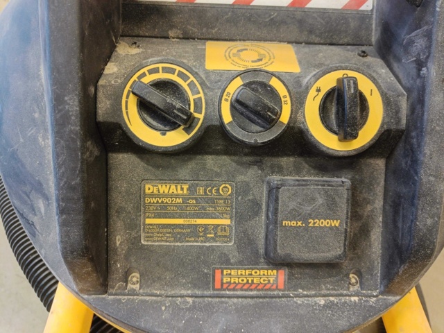 928903-3 Industrial vacuum cleaner DeWalt DWV902M