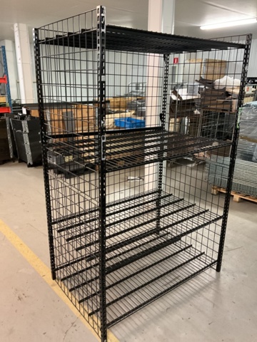 1001520-2 4 metal shelves