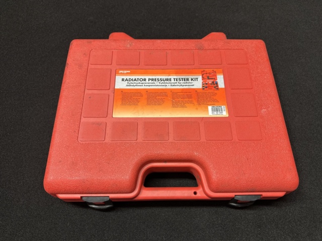 979626-5 Coolant pressure tester kit