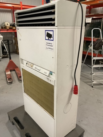 1001551-4 Larger air conditioning