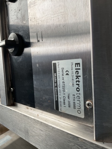 1001558-3 Stove with four plates Electro Termo