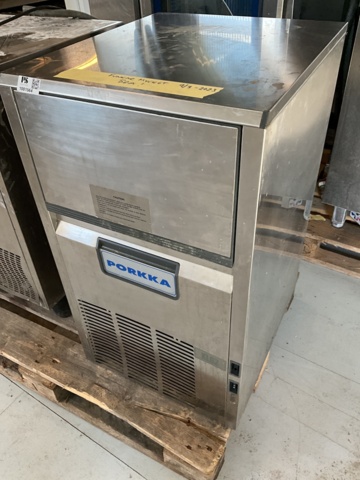 1001564-2 Ice machine porkka
