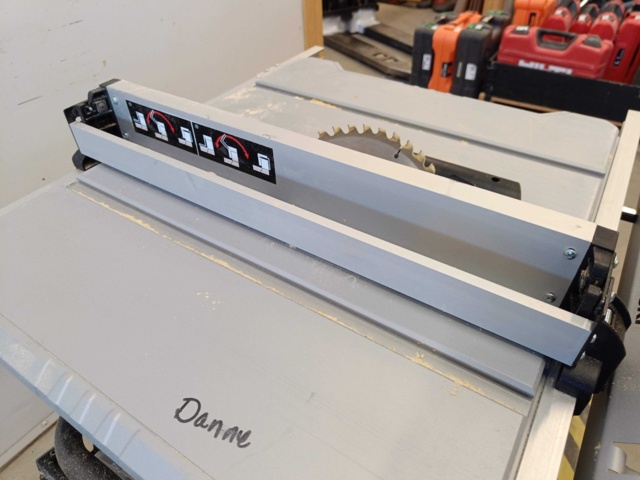 928925-8 Split saw HiKoki C 10RJ