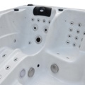 1004969-16 Hot tub with thermocap [new]